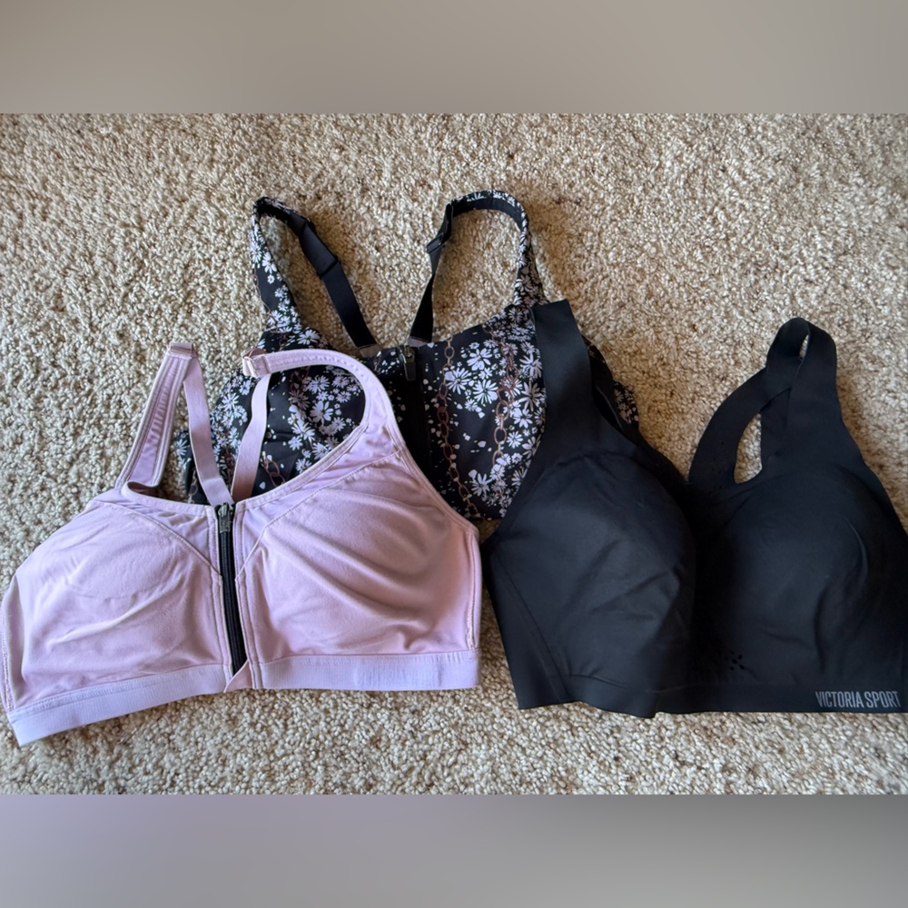 Victoria Sport Floral and Solid Bra Set - Black, Pink